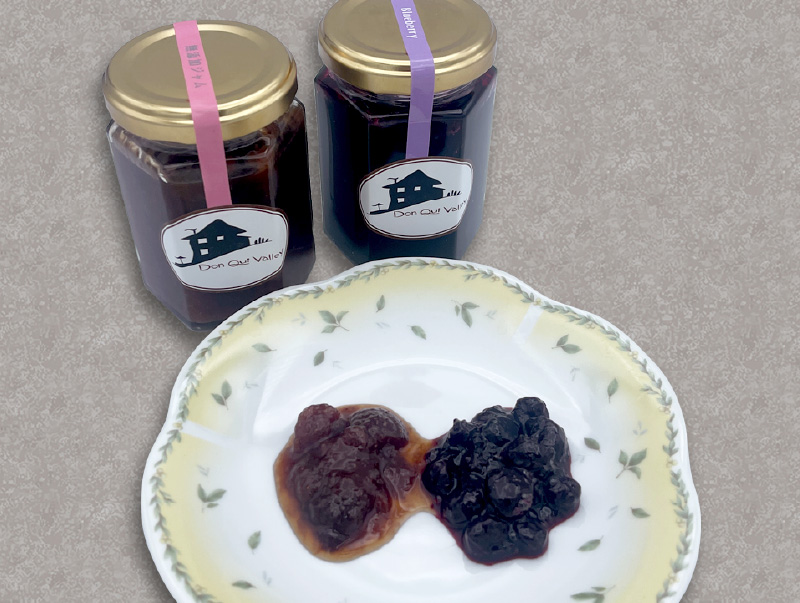 風の丘のレストランが作り出す自家製ブルーベリージャム！